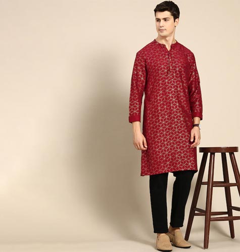 Men Maroon & Golden Geometric Printed Kurta